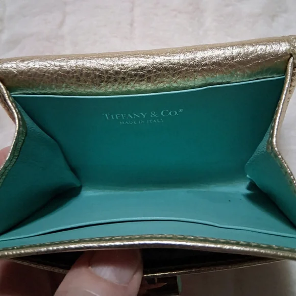 Tiffany & Co. Twist Lock Wallet 🔥RETIRED🔥 - Picture 6 of 11